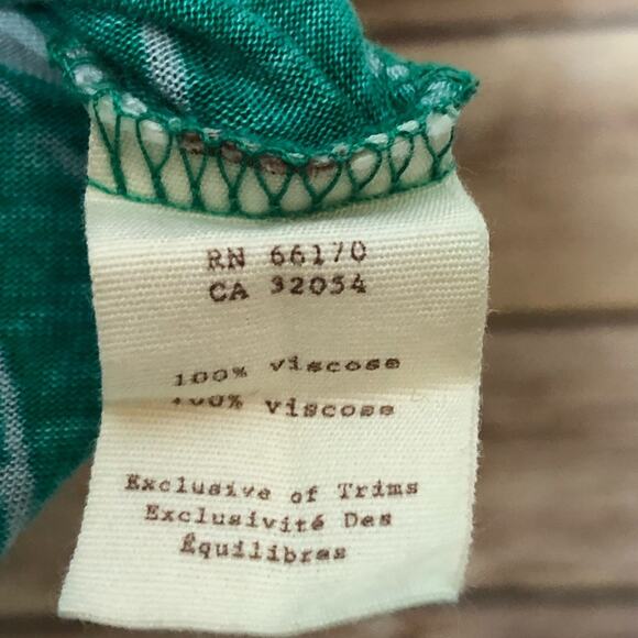 🌷5 for $25 Anthropologie Little Yellow Button Top - Picture 7 of 8